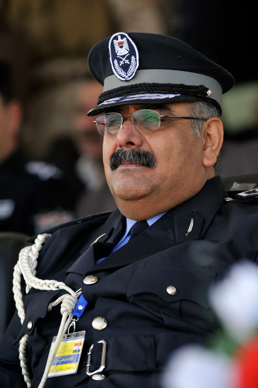 New Iraqi police officers graduate course