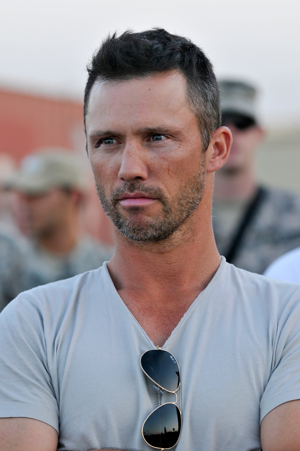 'Burn Notice' stars visit and Combat Patch ceremony