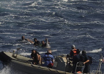 USS Chosin Rescues Three Yemeni Fishermen in the Gulf of Aden