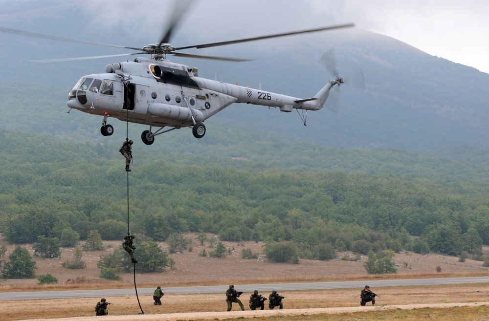 U.S., Croation soldiers train