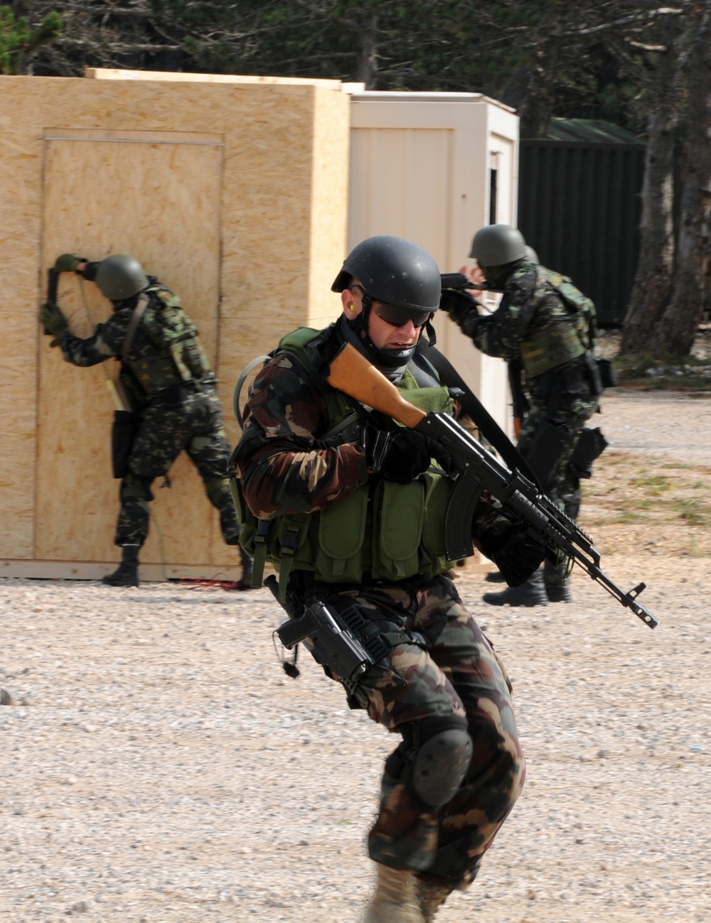 U.S., Croation soldiers train