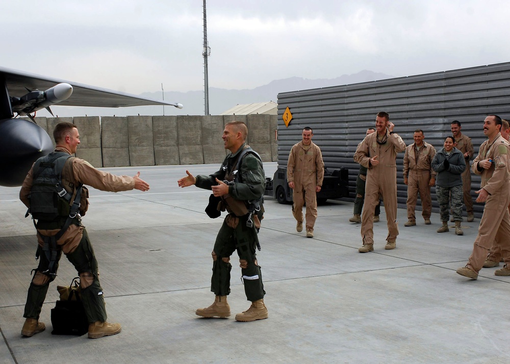 F-15E Weapons Systems Officer Shatters 1,000 Flight Hour Mark