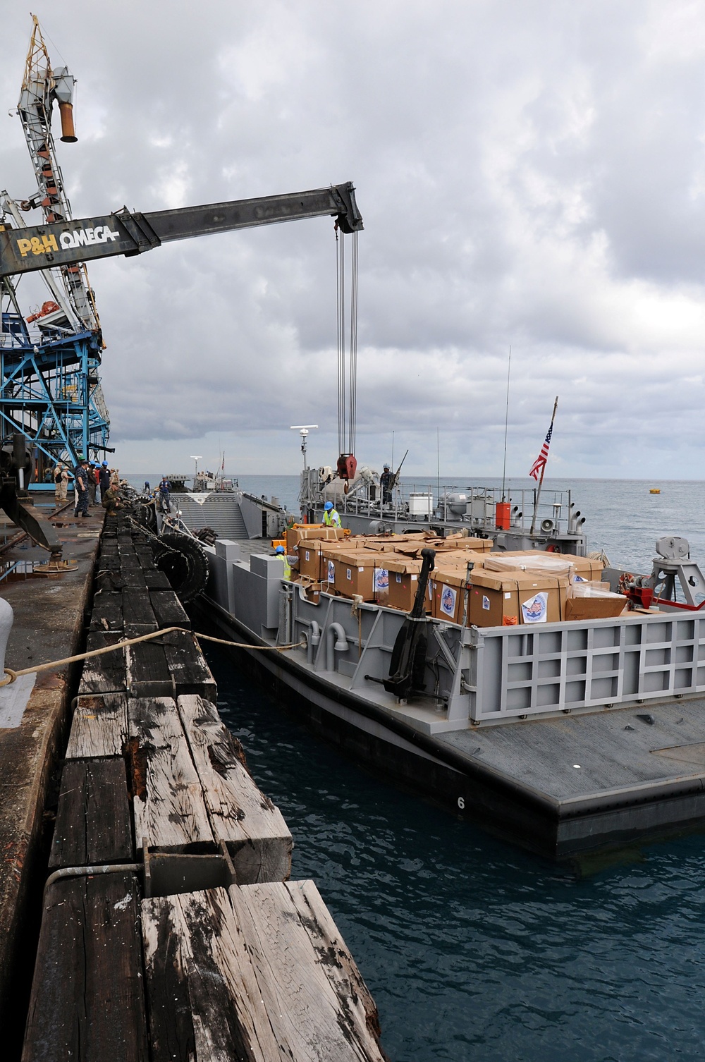 USS Wasp Sailors deliver Rotary Club donations to Jamaica