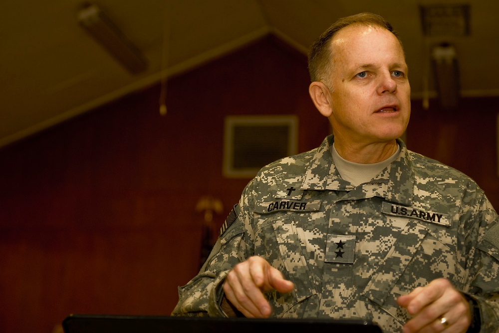 Army's Top Chaplain leads worship at Division Chapel