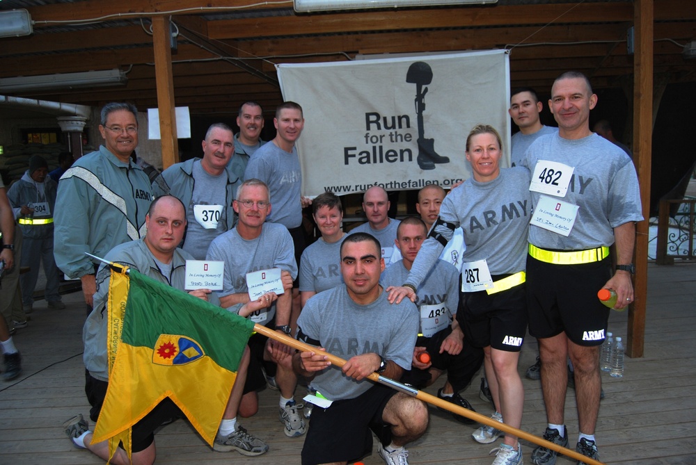 49th Military Police Brigade Soldiers 'Run for the Fallen'