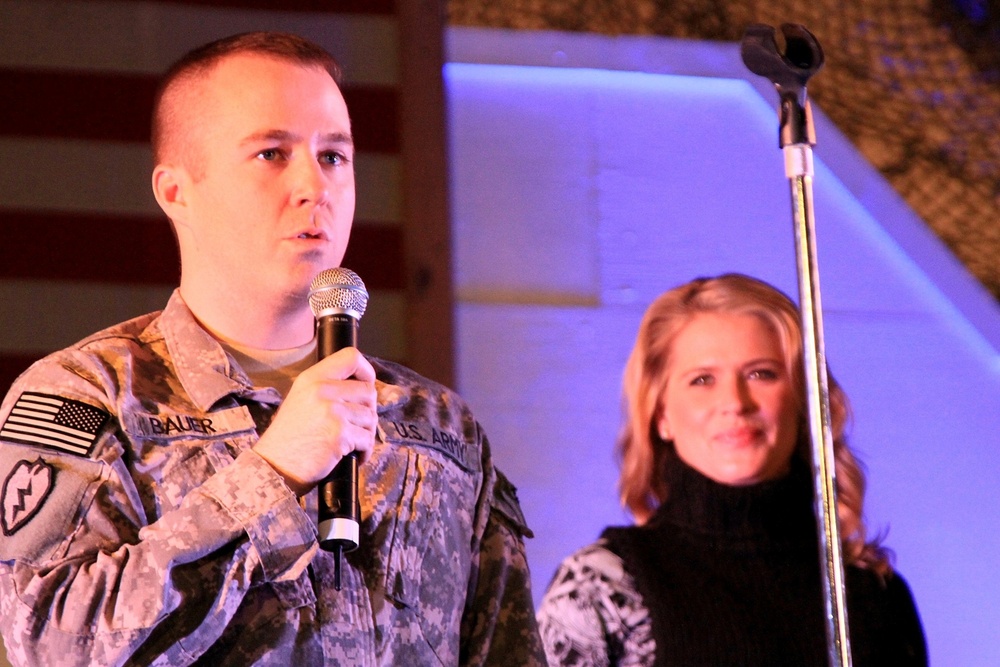 Gary Sinise, Lt. Dan Band Uplift Troops in Afghanistan