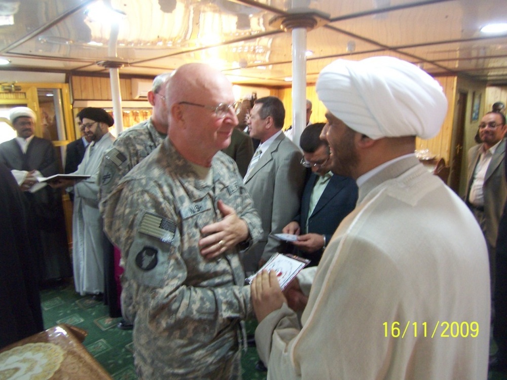 Religious Leaders meet on the Shatt-al-Arab