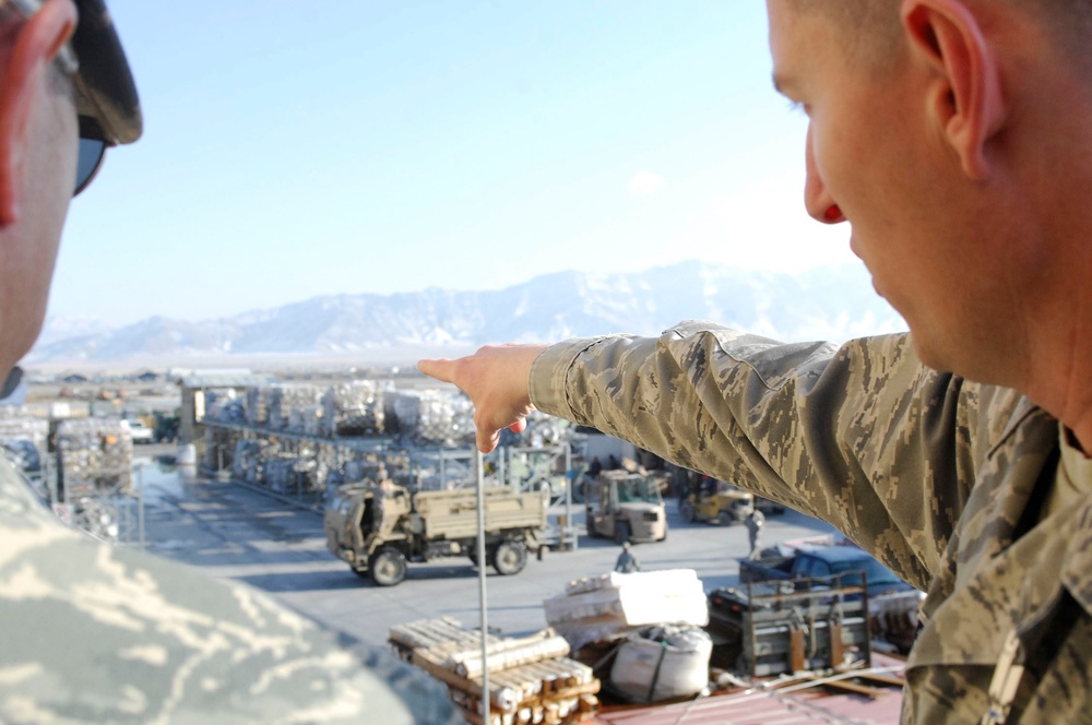 ACC Commander General William Fraser III visits troops at Bagram Airfield