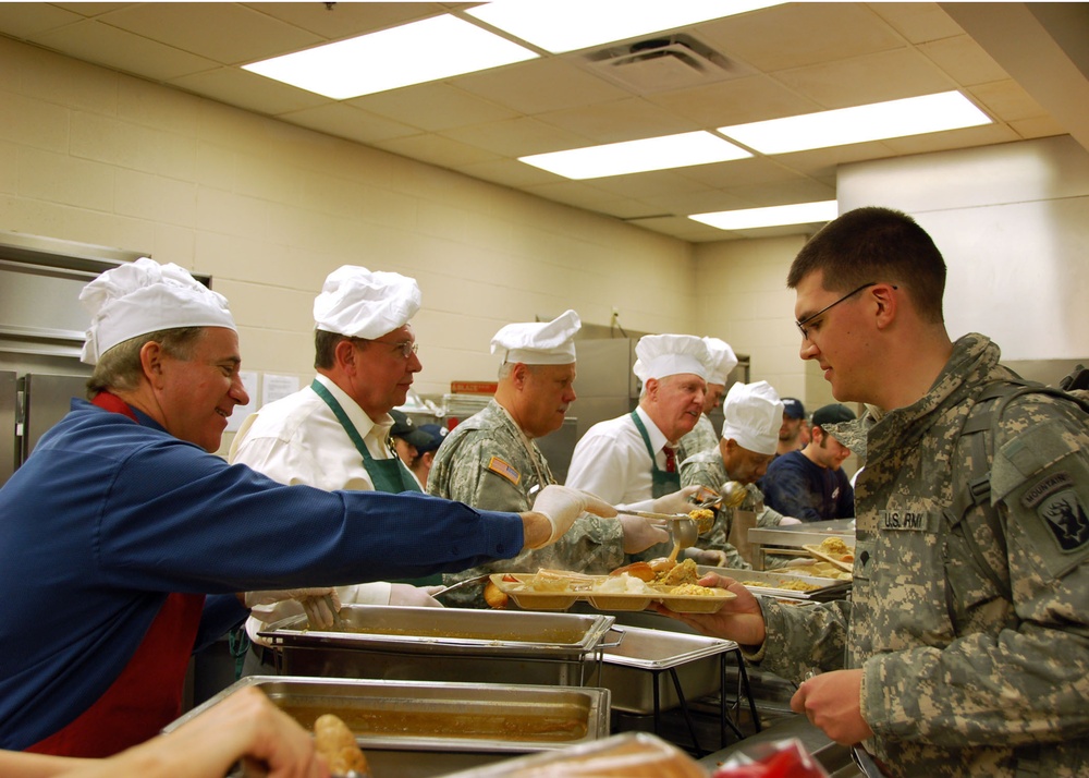 Congressman serves Troops