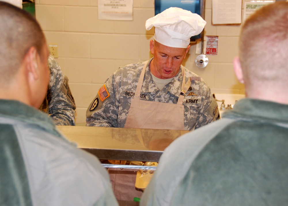 Thanksgiving meal served by a General