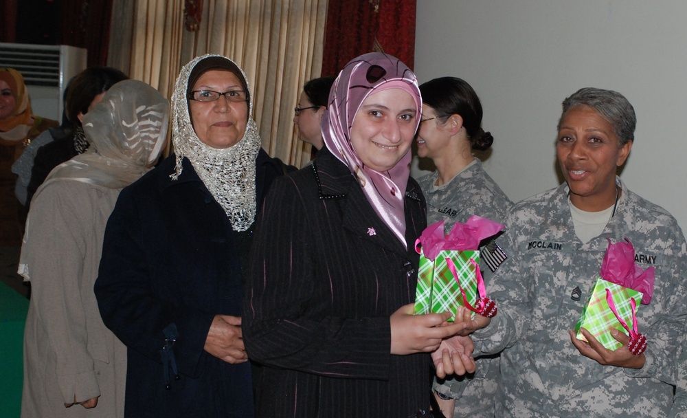 First Iraqi-Moderated Women's Conference Held