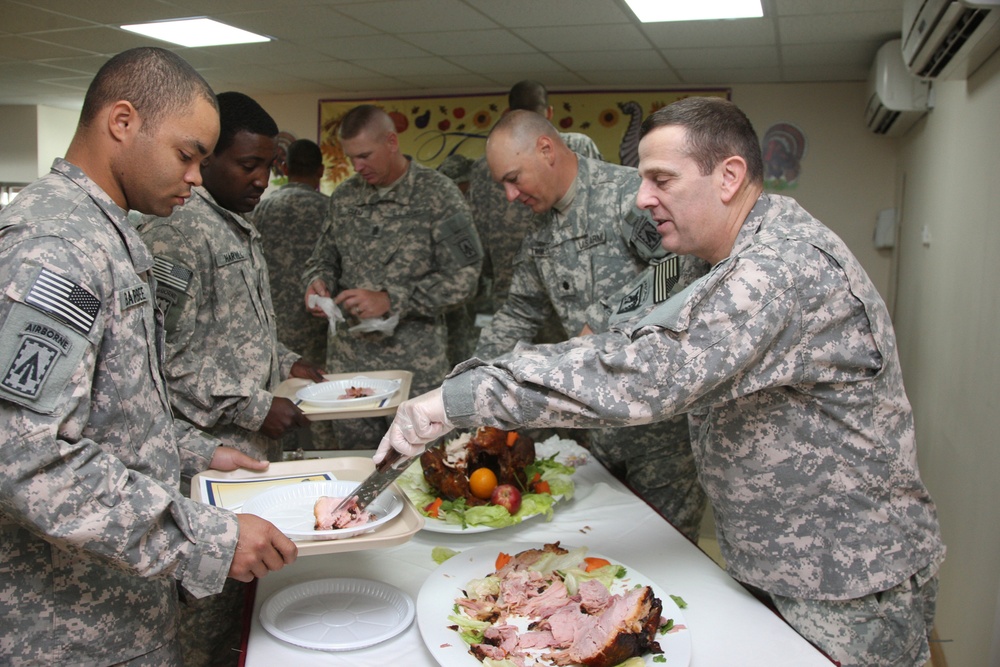 Third Army Deputy Commanding General visits Patriot Missile sites in Bahrain