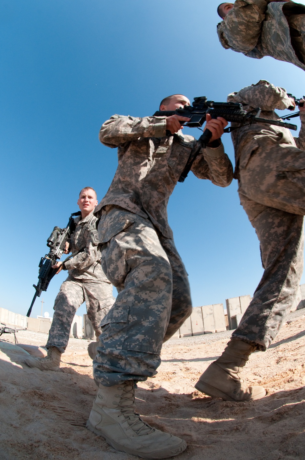 AAB Paratroopers Maintain Combat Skills While Deployed
