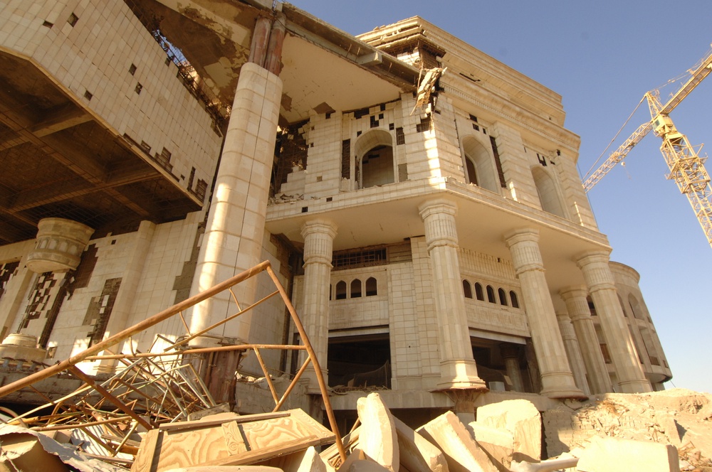 Soldiers Tour Palace