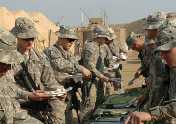 U.S. Paratroopers Enjoy a Taste of Home in Iraq