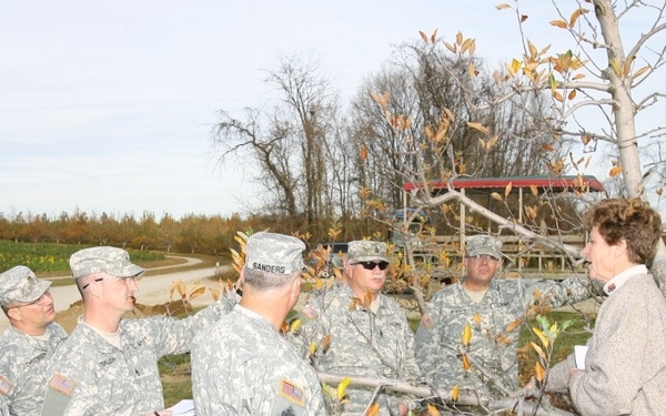 Oklahoma Guard Agribusiness Development Team trains in apple harvesting for upcoming mission to Afghanistan