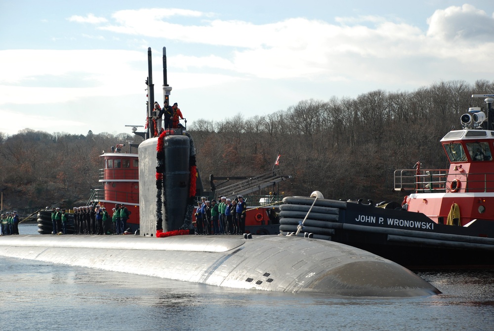 USS San Juan returns home