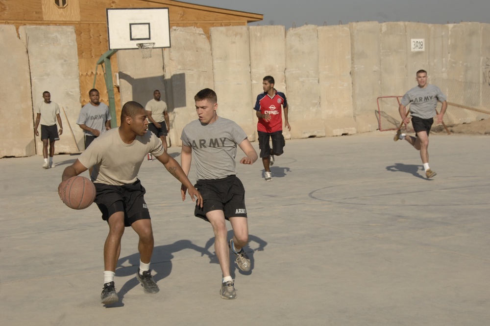 FOB Hammer MWR hosts basketball tournament