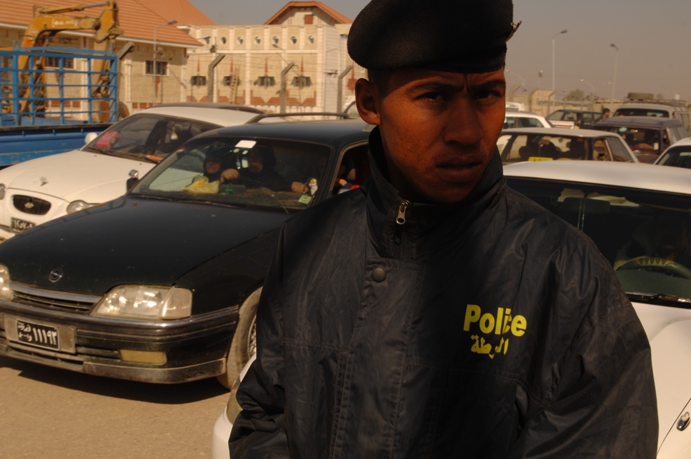 Wasit Provincial Reconstruction Team inspects projects in Kut
