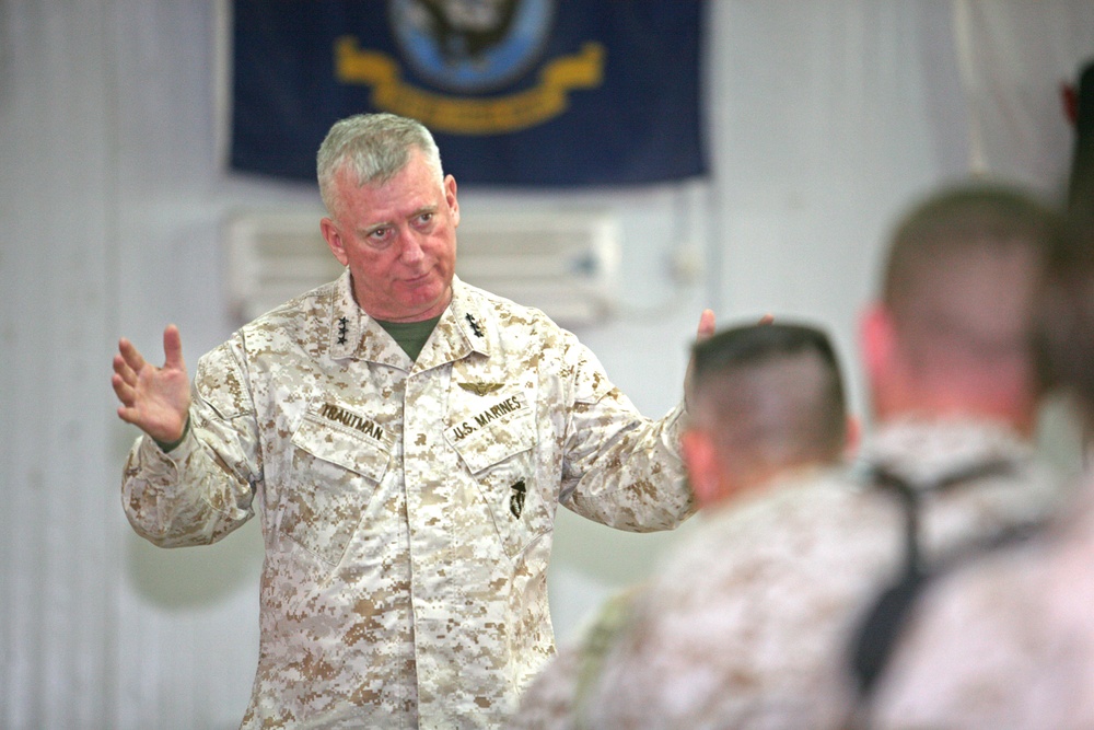 Deputy Commandant for Aviation Visits Marines in Iraq, Discusses Future