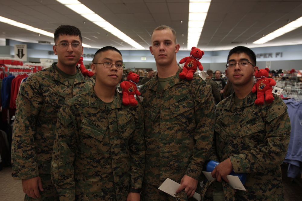 SMP Shopping Night puts Combat Center into Christmas spirit