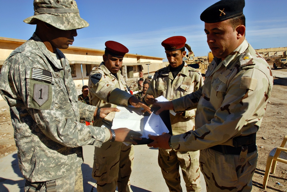 Iraqi Army division makes literacy a priority