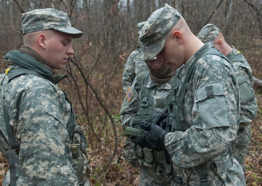 Range Training Team teaches communication systems