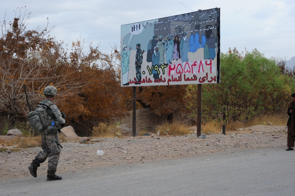 Patrols and meetings near Arghandab