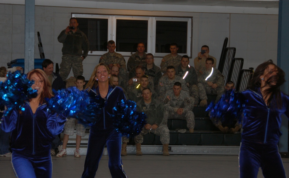 Indianapolis Colts Cheerleaders visit mobilized Soldiers at Camp Atterbury