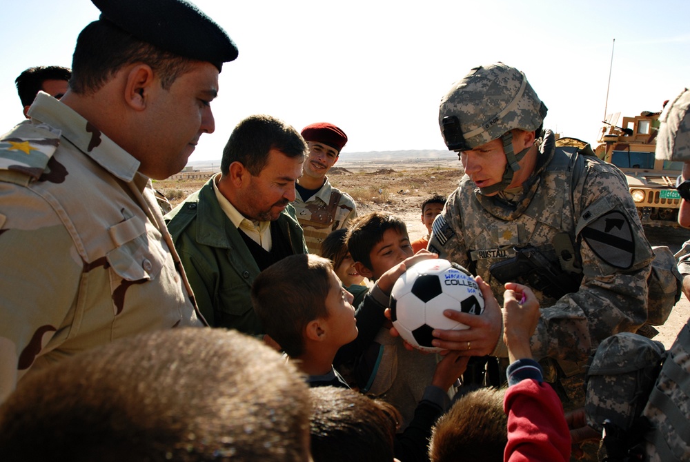Love of soccer connects U.S., Iraqi children