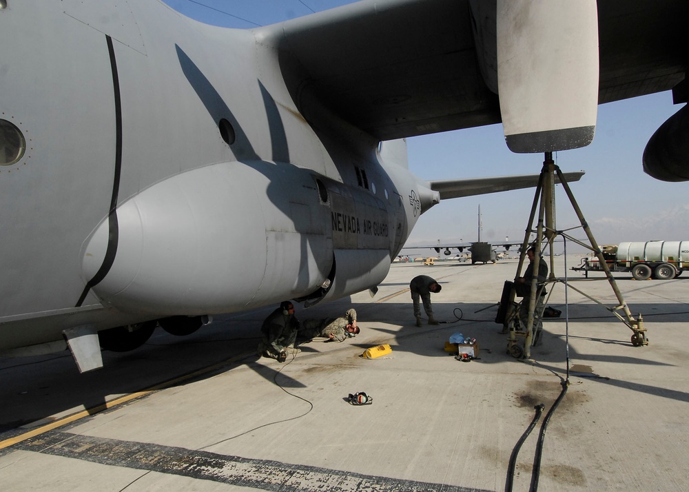 C-130 landing gear inspection