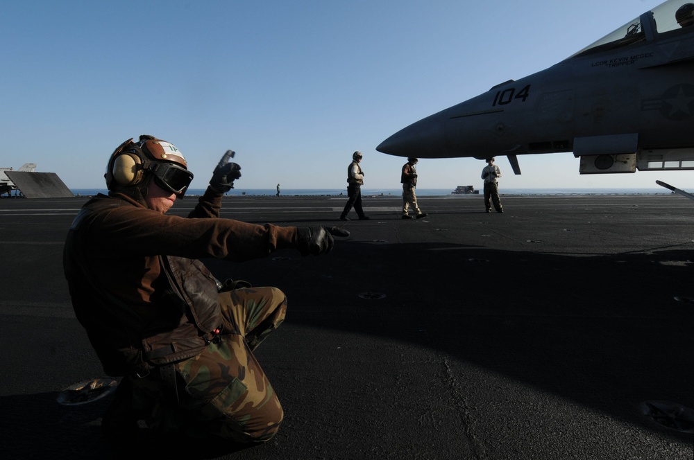 USS Nimitz maintains mission readiness