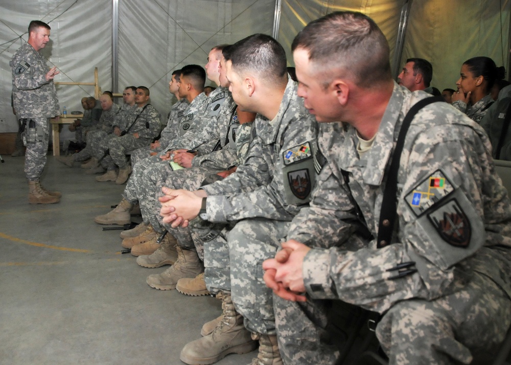 Sgt. Major of the Army meets with Soldiers at Camp Eggers
