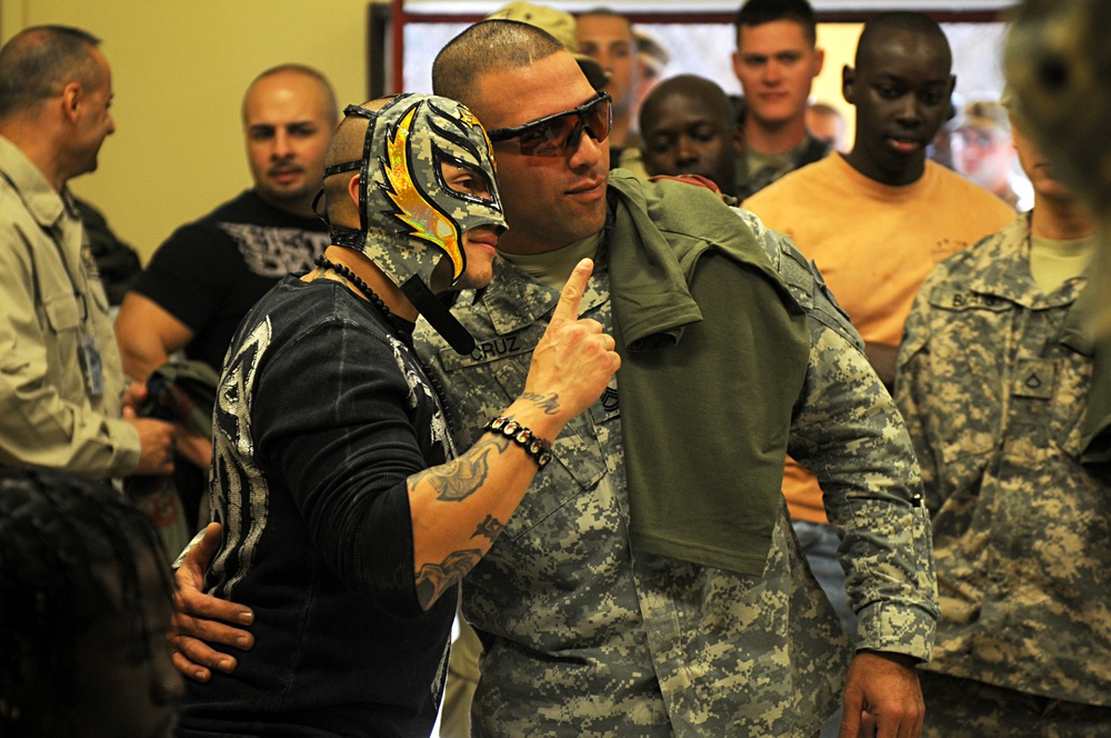 WWE Superstars Visit Dragon Brigade Soldiers in Iraq