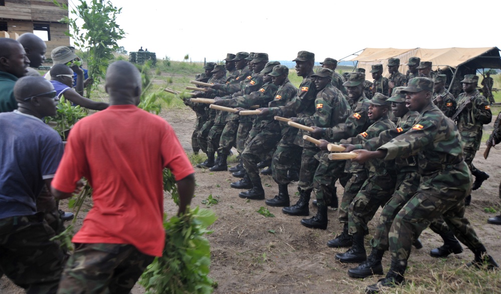 Ugandan Peoples' Defense Force Soldiers Complete U.S. Course