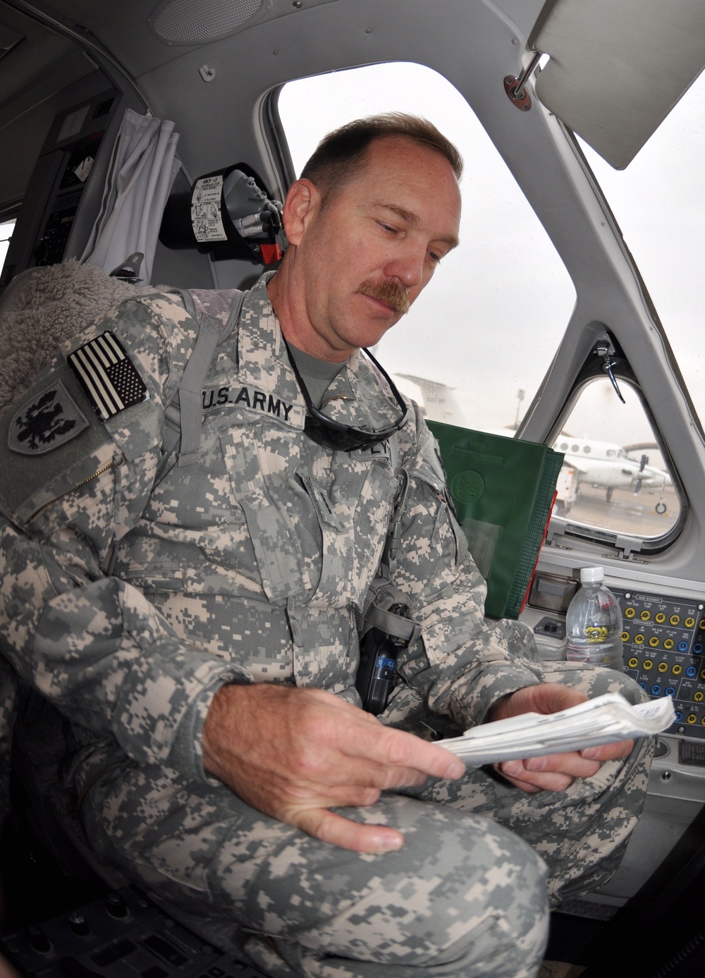 'White bird' operations transport troops, VIPs