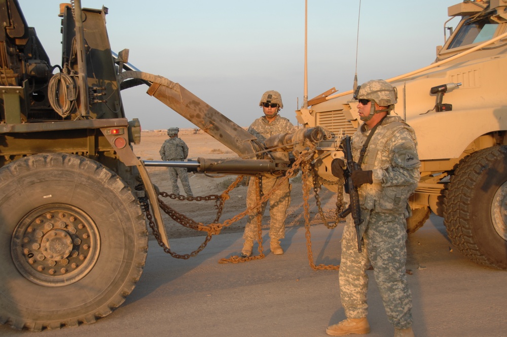 Soldiers receive IED training