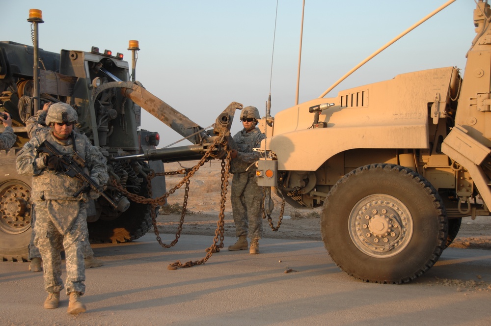 Soldiers receive IED training