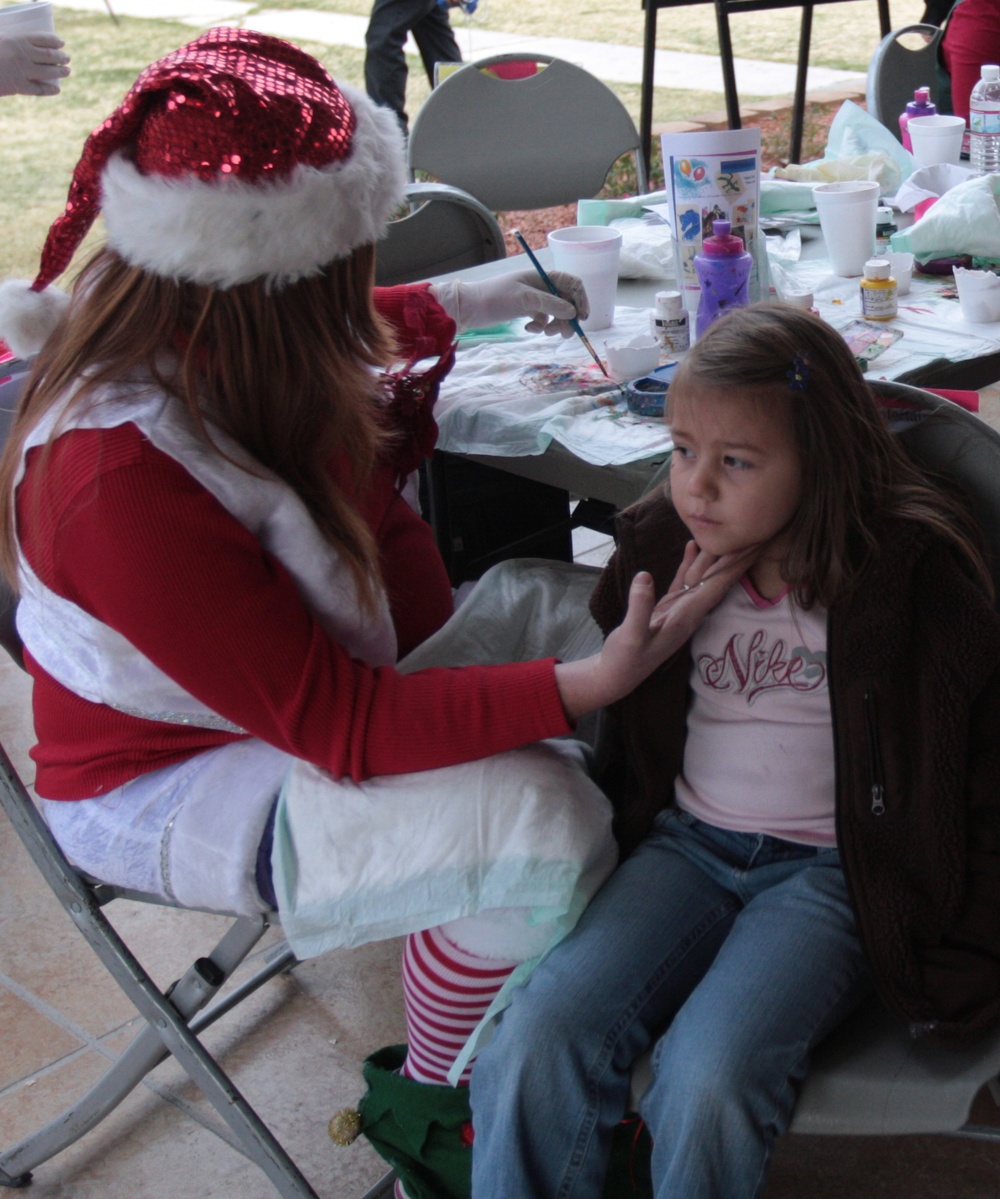 MCCS gives to Combat Center families