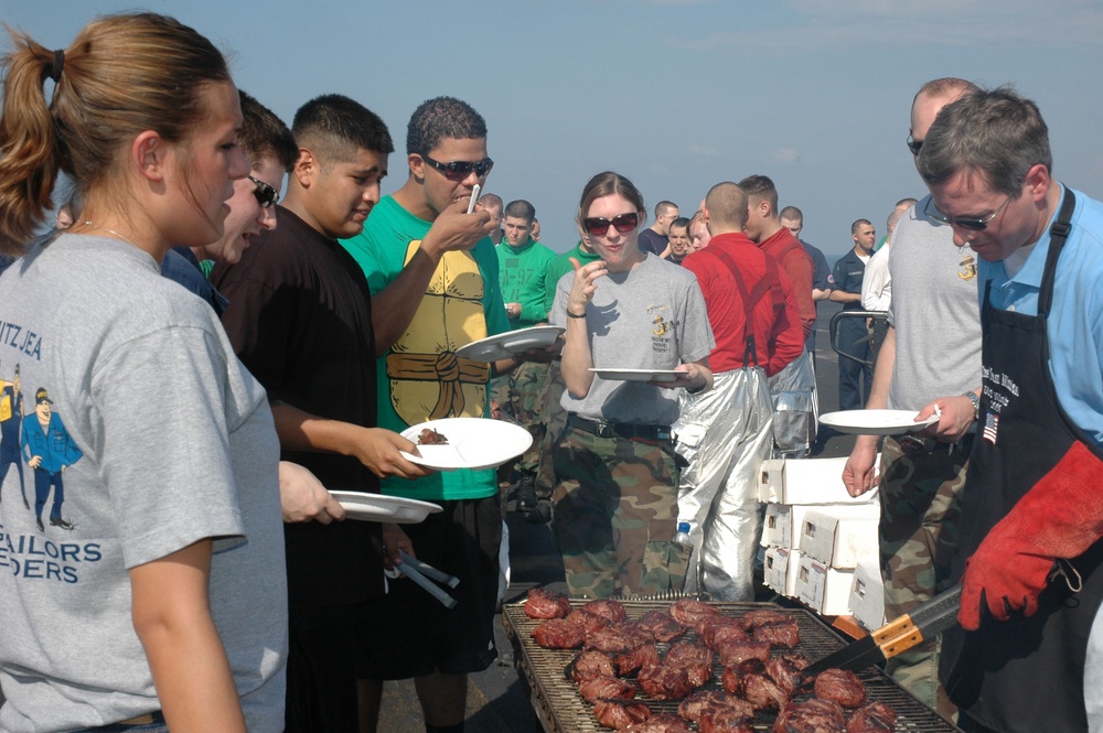 USS Nimitz sailors enjoy 'Steel Beach Picnic'