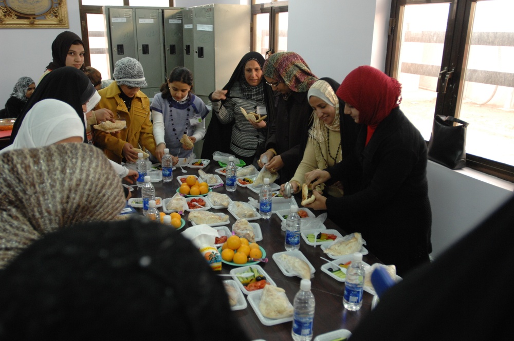 Iraqi women receive schooling