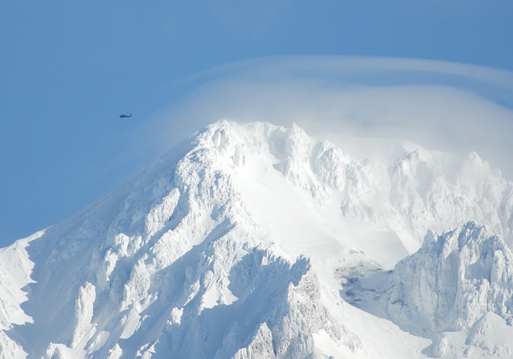 Oregon Army National Guard provides aerial search assistance on Mount Hood