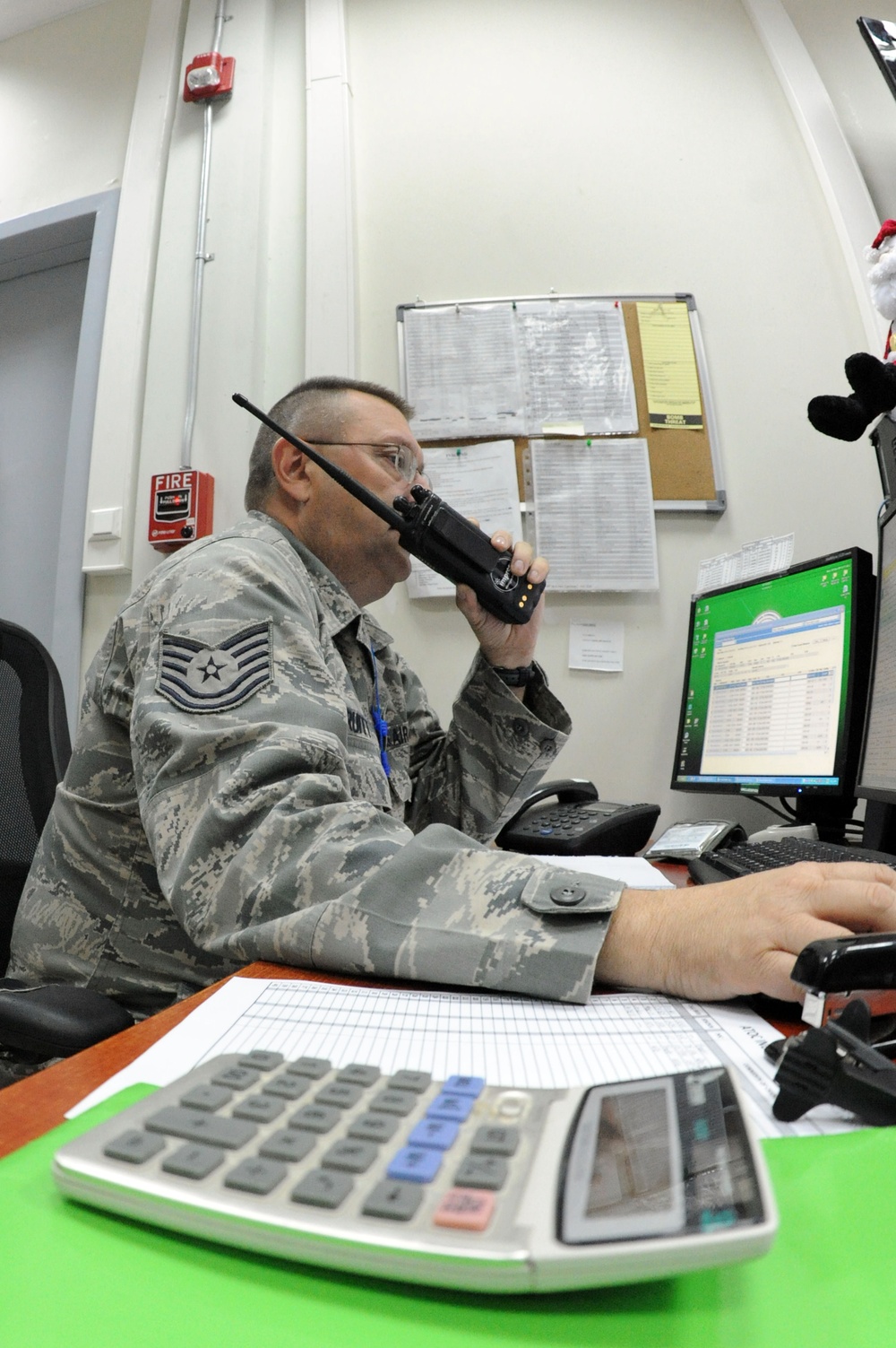 DVIDS - News - Wing command post gathers, disseminates critical information