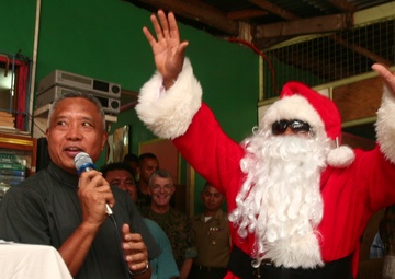 Operation Goodwill gives hope to children, families in the Philippines