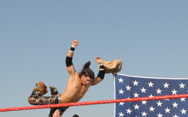 WWE Superstars, Divas Entertain Troops at JBB