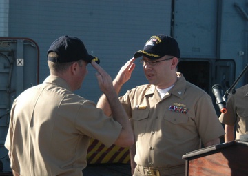 USS Ingraham Holds Change of Command