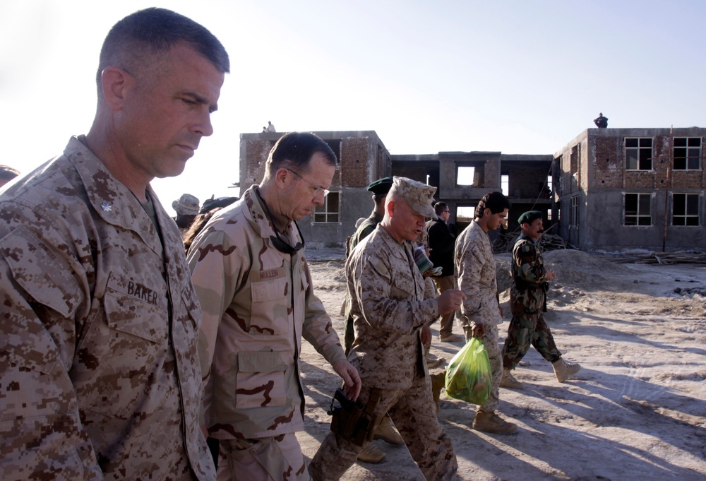 Adm. Mullen Tours Afghanistan Market Alongside Marines, Views Progress