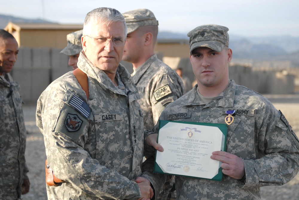 Chief of Staff makes holiday visits in Afghanistan