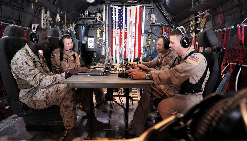 Airborne Communications Support Ground Forces