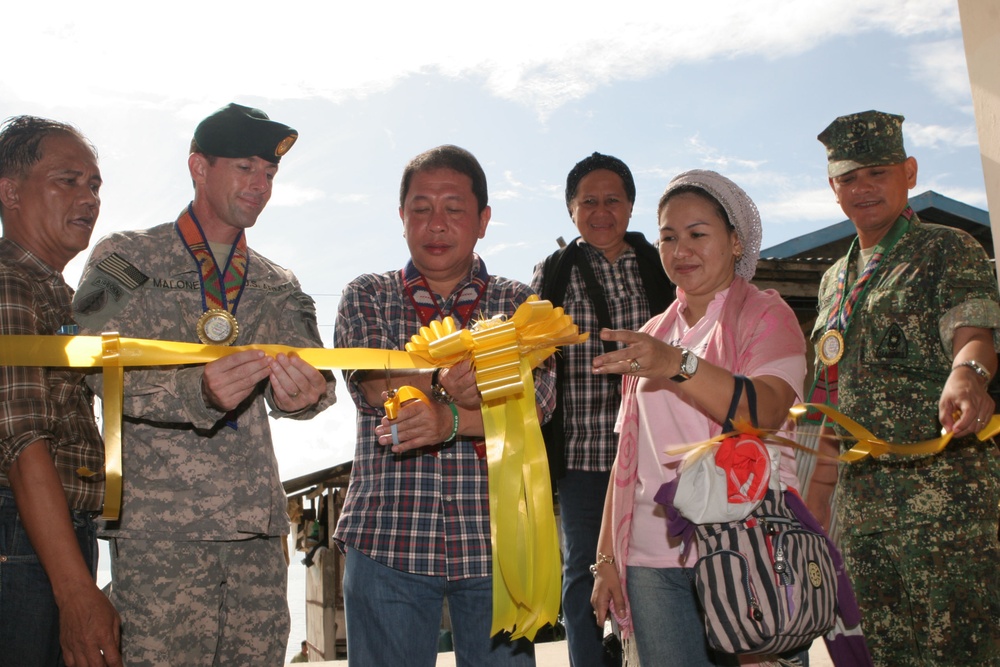 Joint Special Operations Task Force-Philippines partners with Armed Forces of the Philippines and local governments to dedicate two area coordination centers